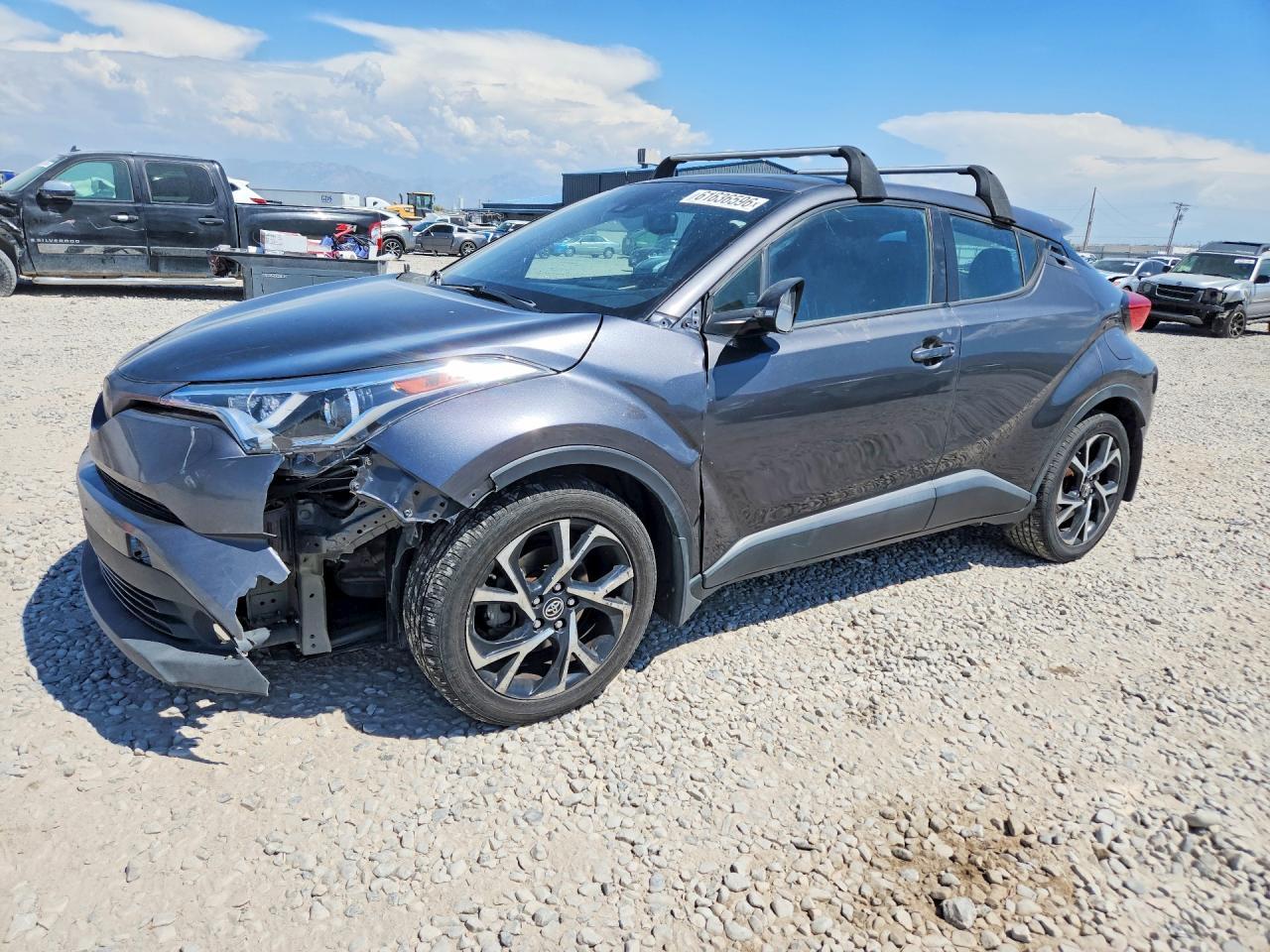2018 Toyota C-Hr Xle Premium - zdjęcie główne