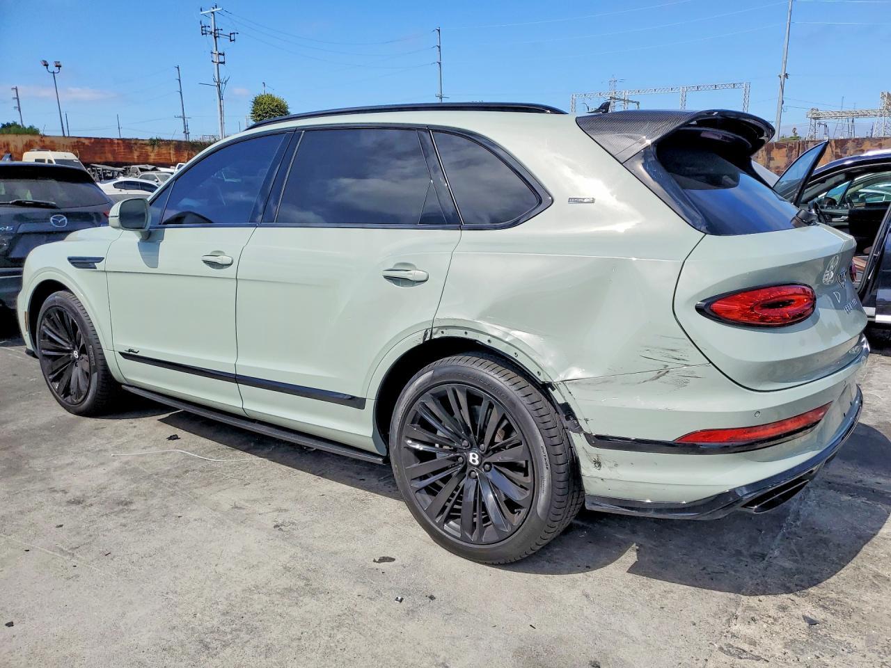 2023 Bentley Bentayga Speed - zdjęcie 2