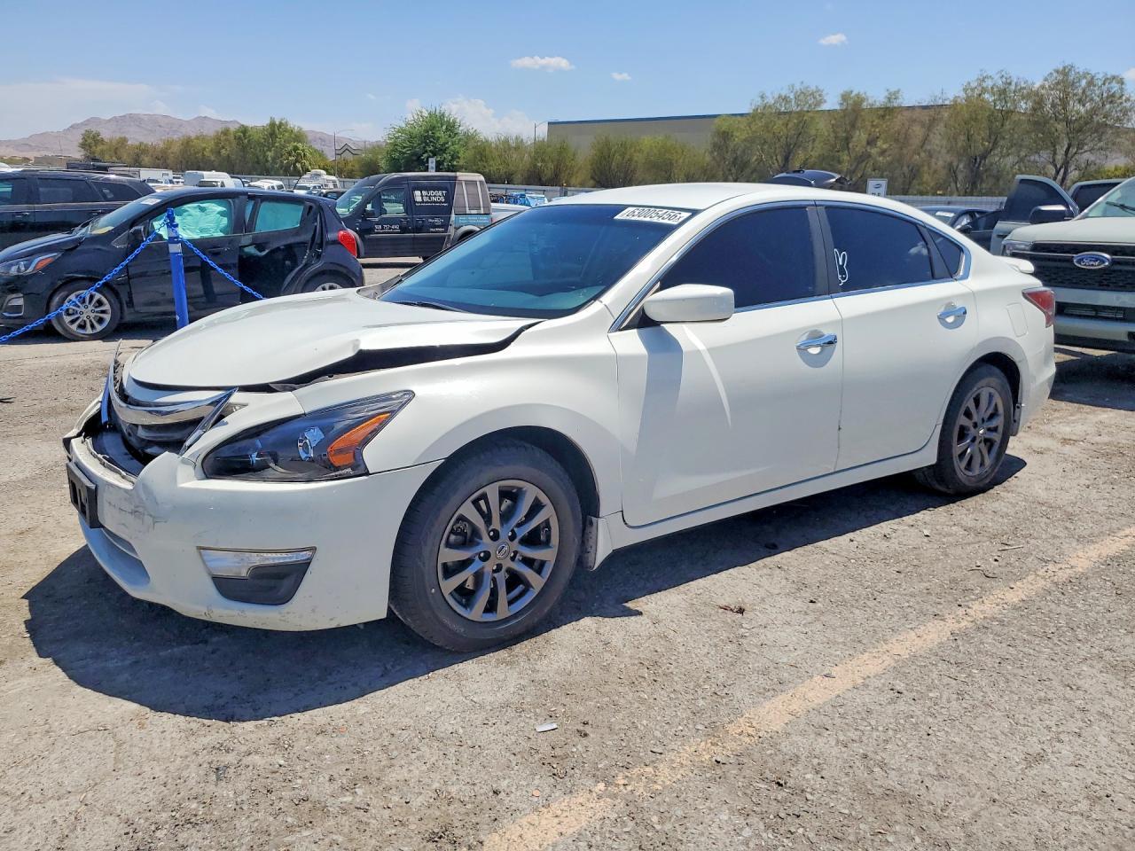 2015 Nissan Altima 2.5 S - zdjęcie główne