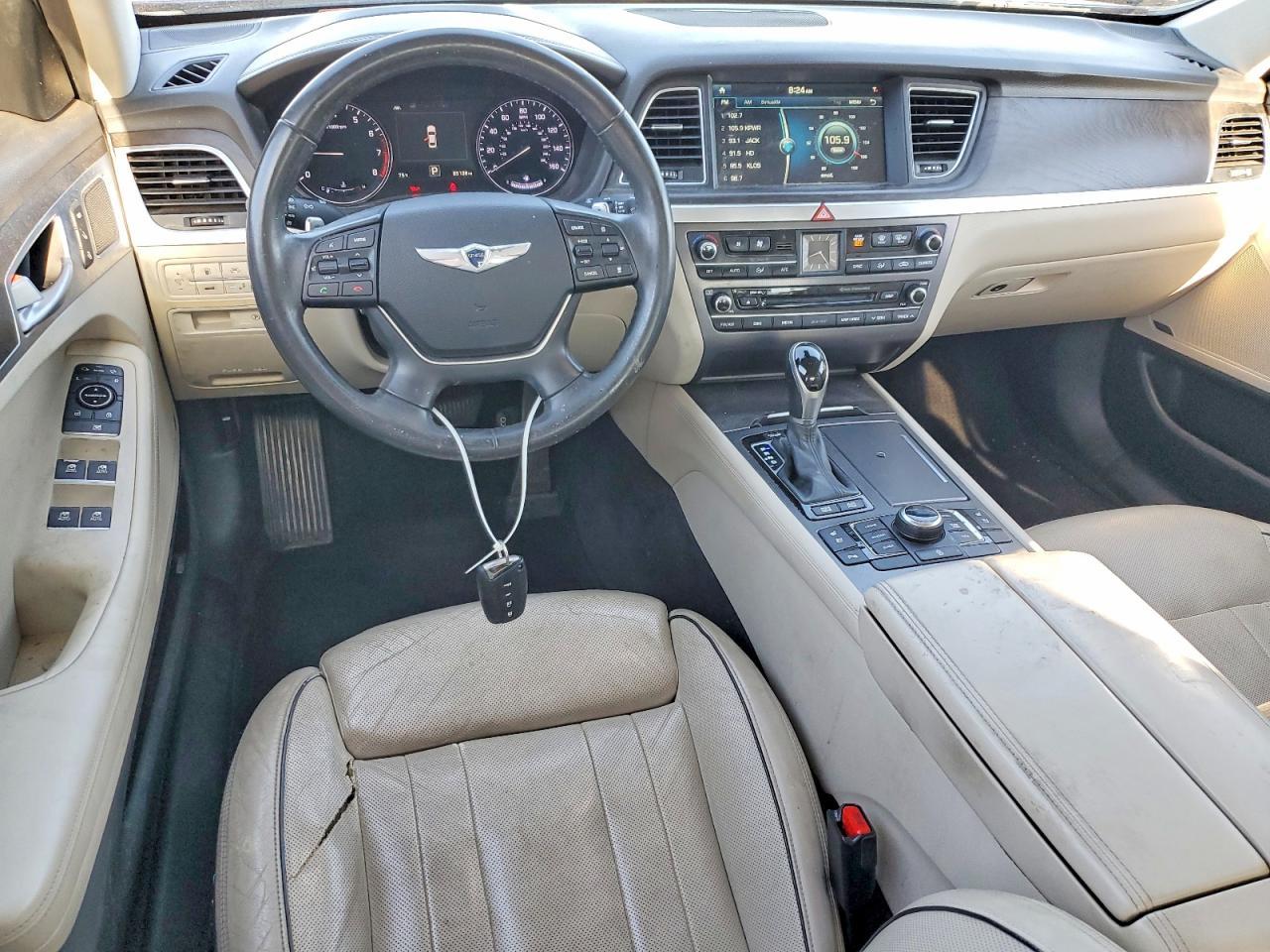 2015 Hyundai Genesis 3.8L - zdjęcie 8