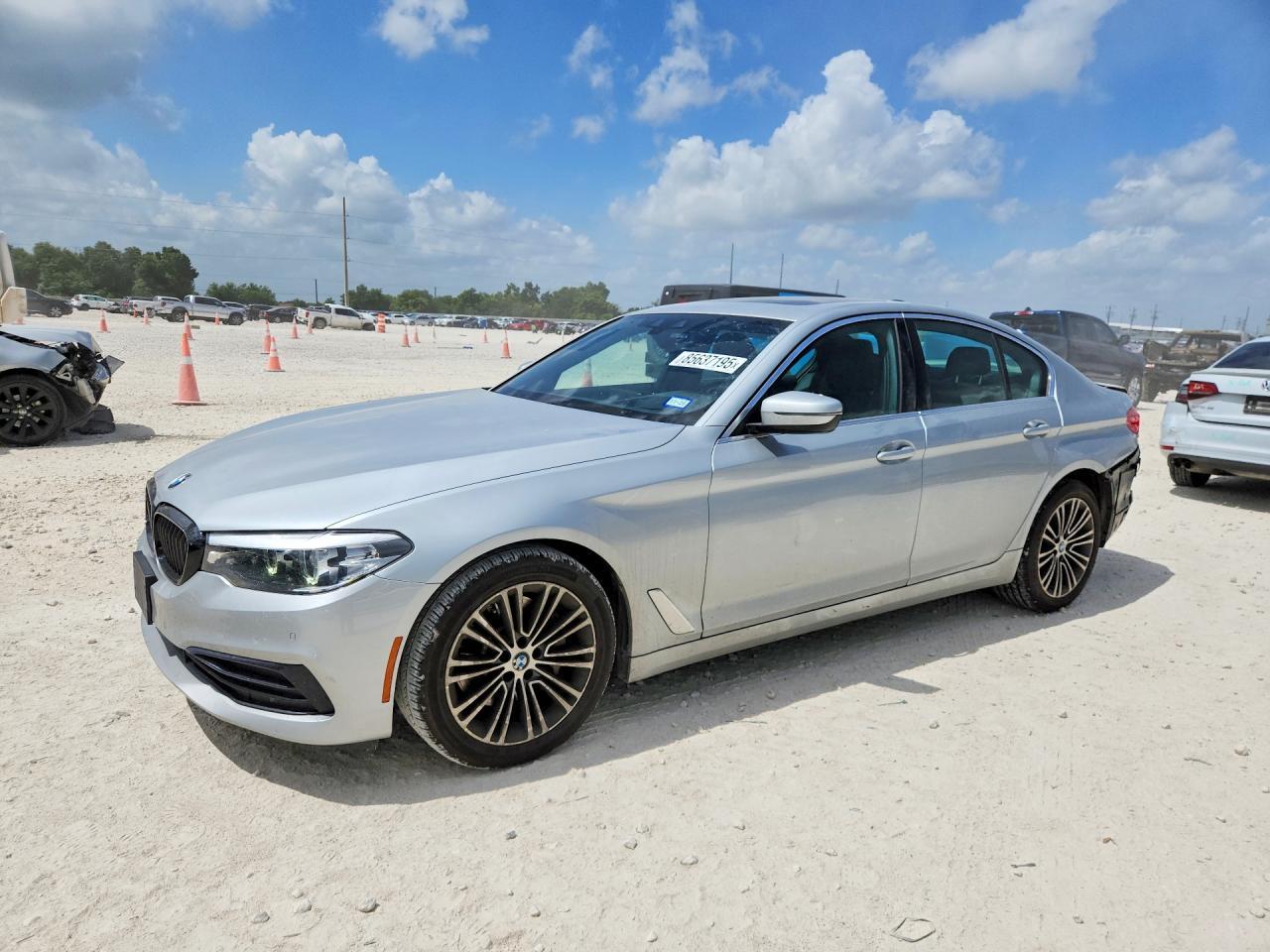 2019 BMW 530 I - zdjęcie główne