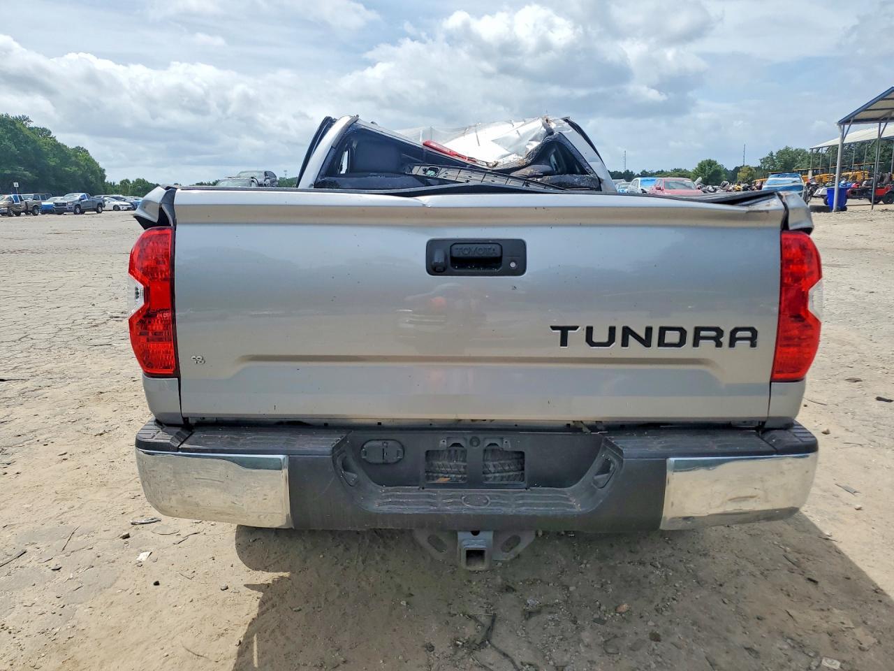2018 Toyota Tundra Sr5 - zdjęcie 6