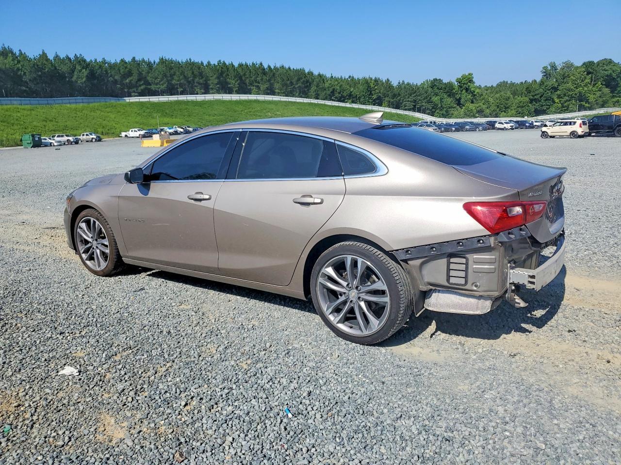 2023 Chevrolet Malibu Lt - zdjęcie 2