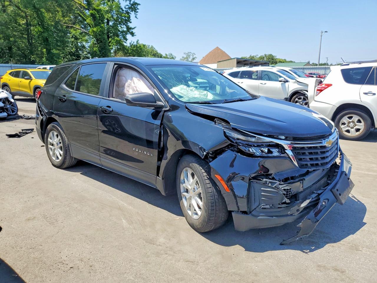 2023 Chevrolet Equinox Ls - zdjęcie 4