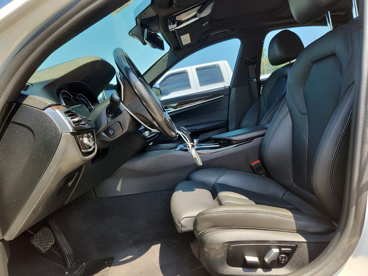 2018 BMW Seria 5 530i - zdjęcie 7