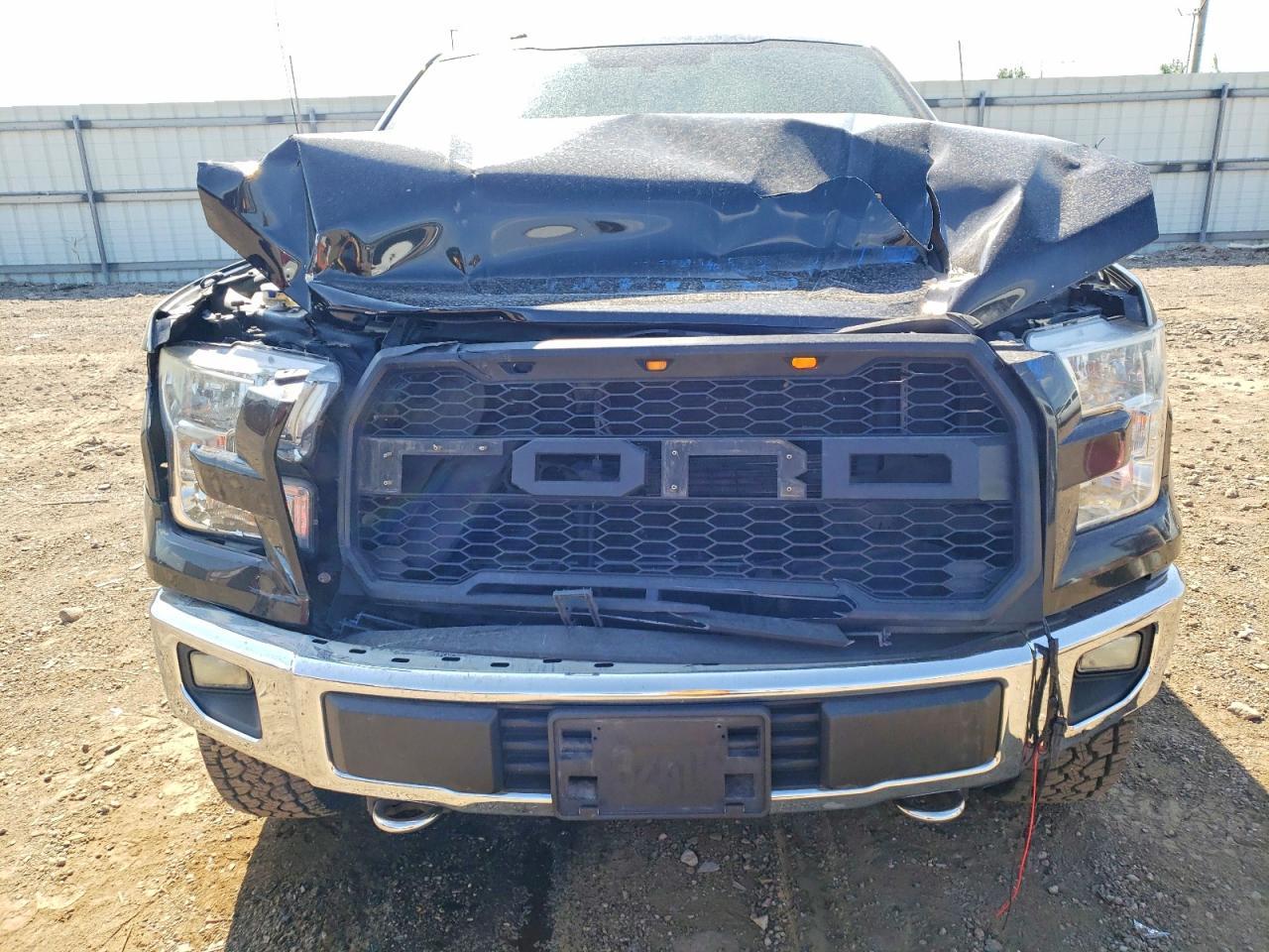 2015 Ford F150 Supercrew - zdjęcie 11