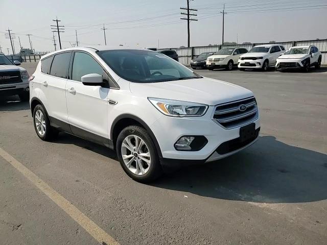 2017 Ford Escape Se - zdjęcie 15