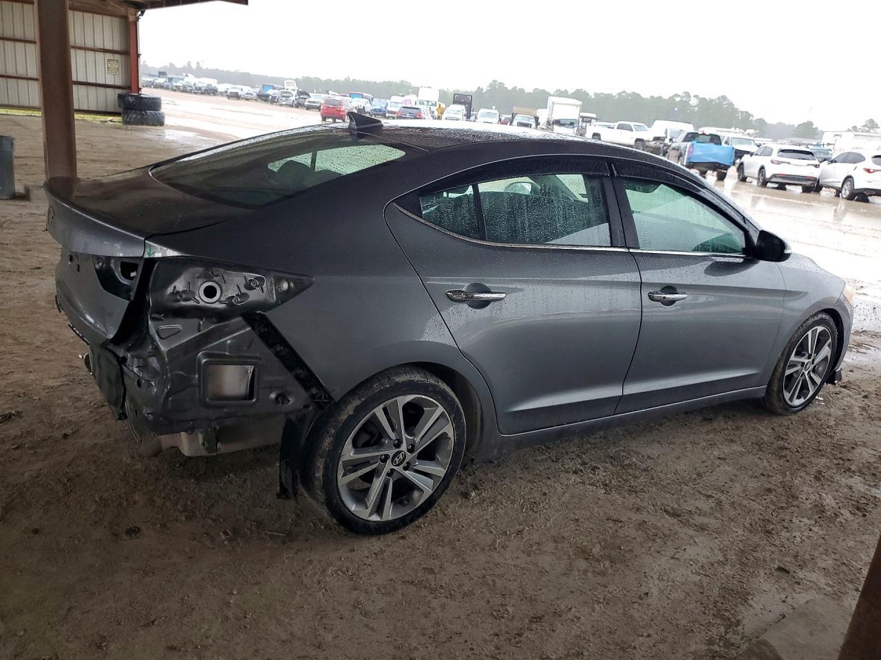 2017 Hyundai Elantra Limited - zdjęcie 3