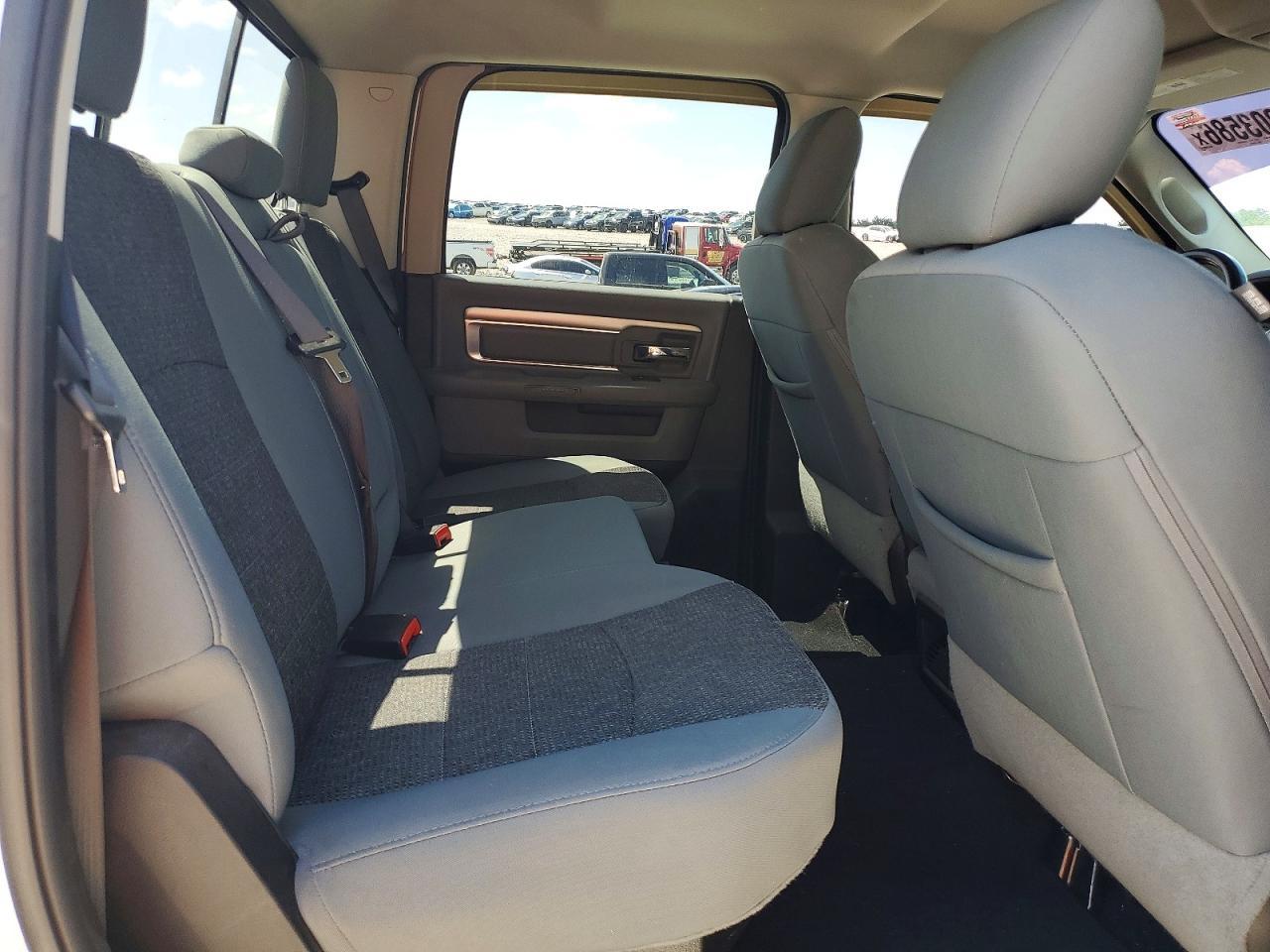2019 Ram 1500 Classic Slt - zdjęcie 10