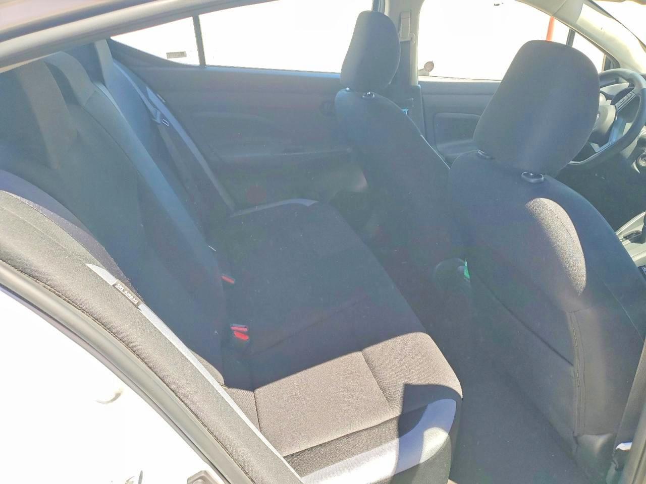 2025 Nissan Versa S - zdjęcie 19