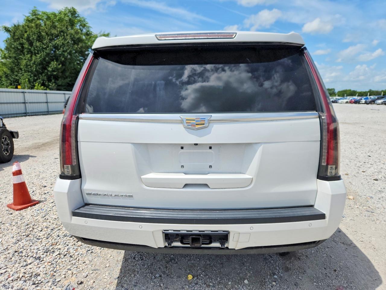 2016 Cadillac Escalade Esv - zdjęcie 6