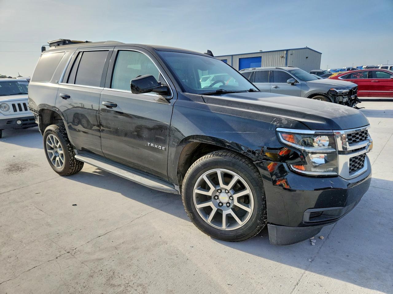 2015 Chevrolet Tahoe C1500 Lt - zdjęcie 4