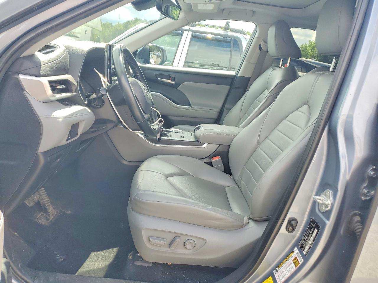 2022 Toyota Highlander Hybrid Xle - zdjęcie 7