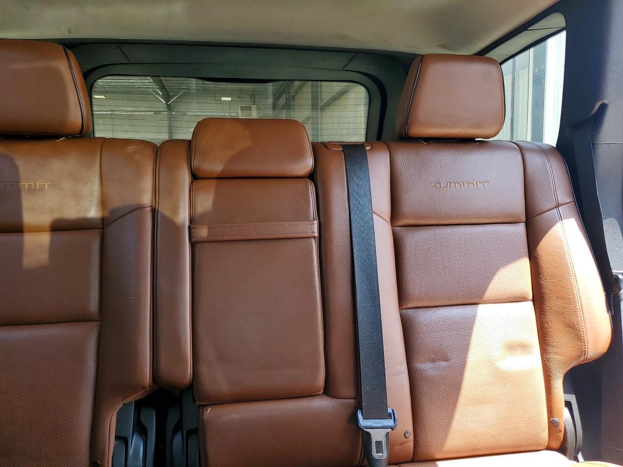 2015 Jeep Grand Cherokee Summit - zdjęcie 10