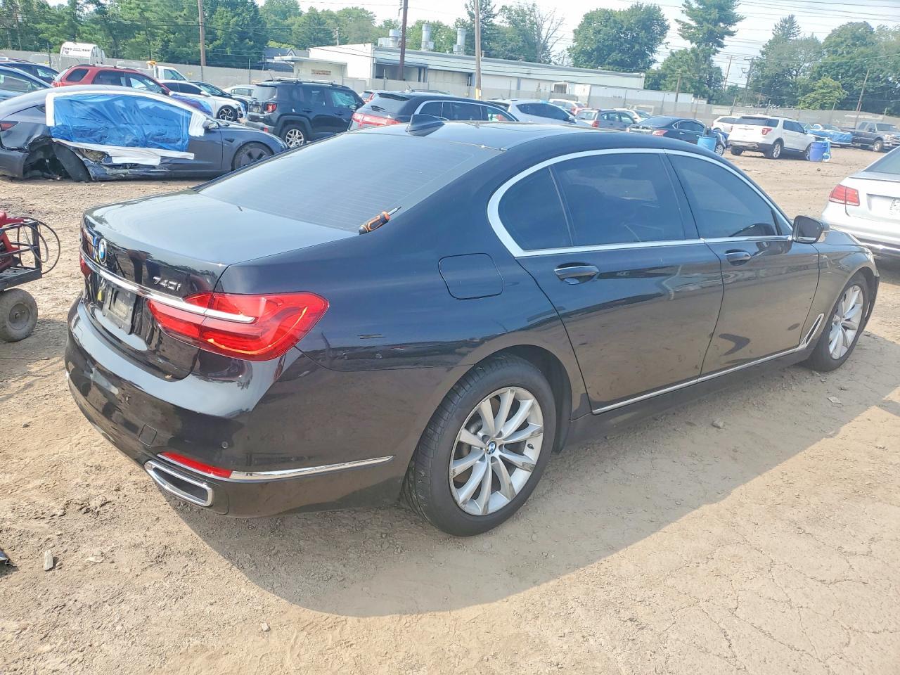 2018 BMW 740 Xi - zdjęcie 3