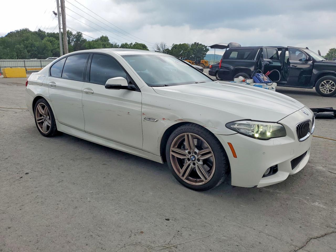 2016 BMW 535 I - zdjęcie 4