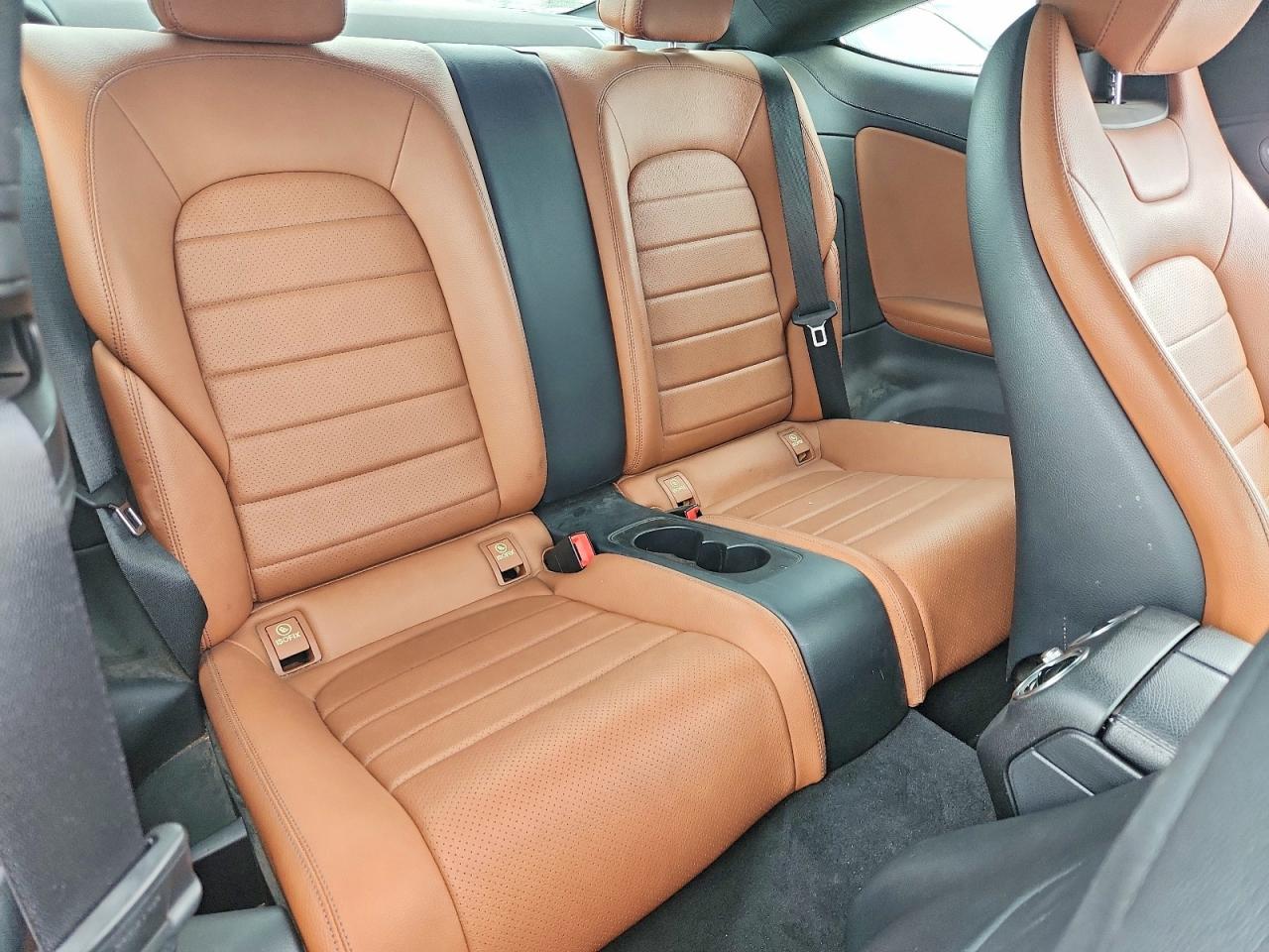 2017 Mercedes-Benz C 300 4Matic - zdjęcie 10