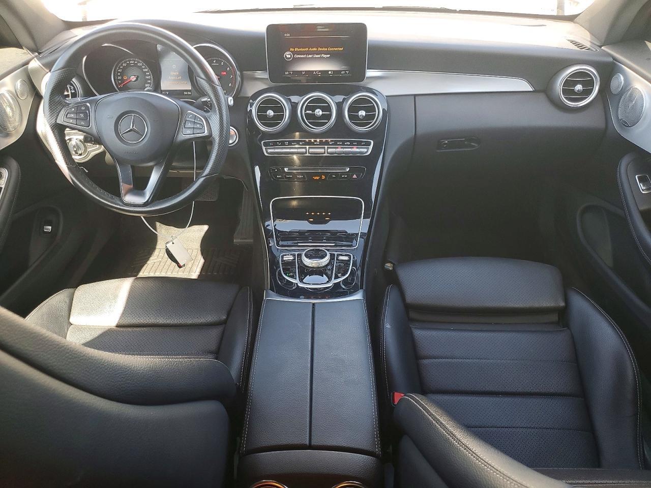 2017 Mercedes-Benz C 300 - zdjęcie 8