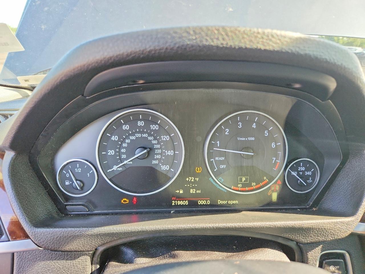 2014 BMW 328 Xi - zdjęcie 9