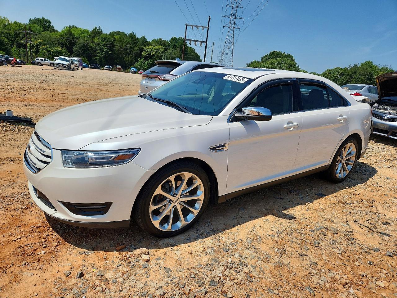 2015 Ford Taurus Limited - zdjęcie główne