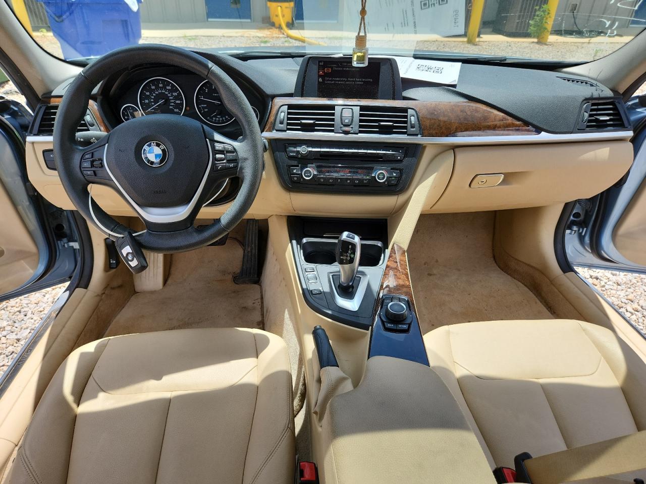 2015 BMW 328 I - zdjęcie 8