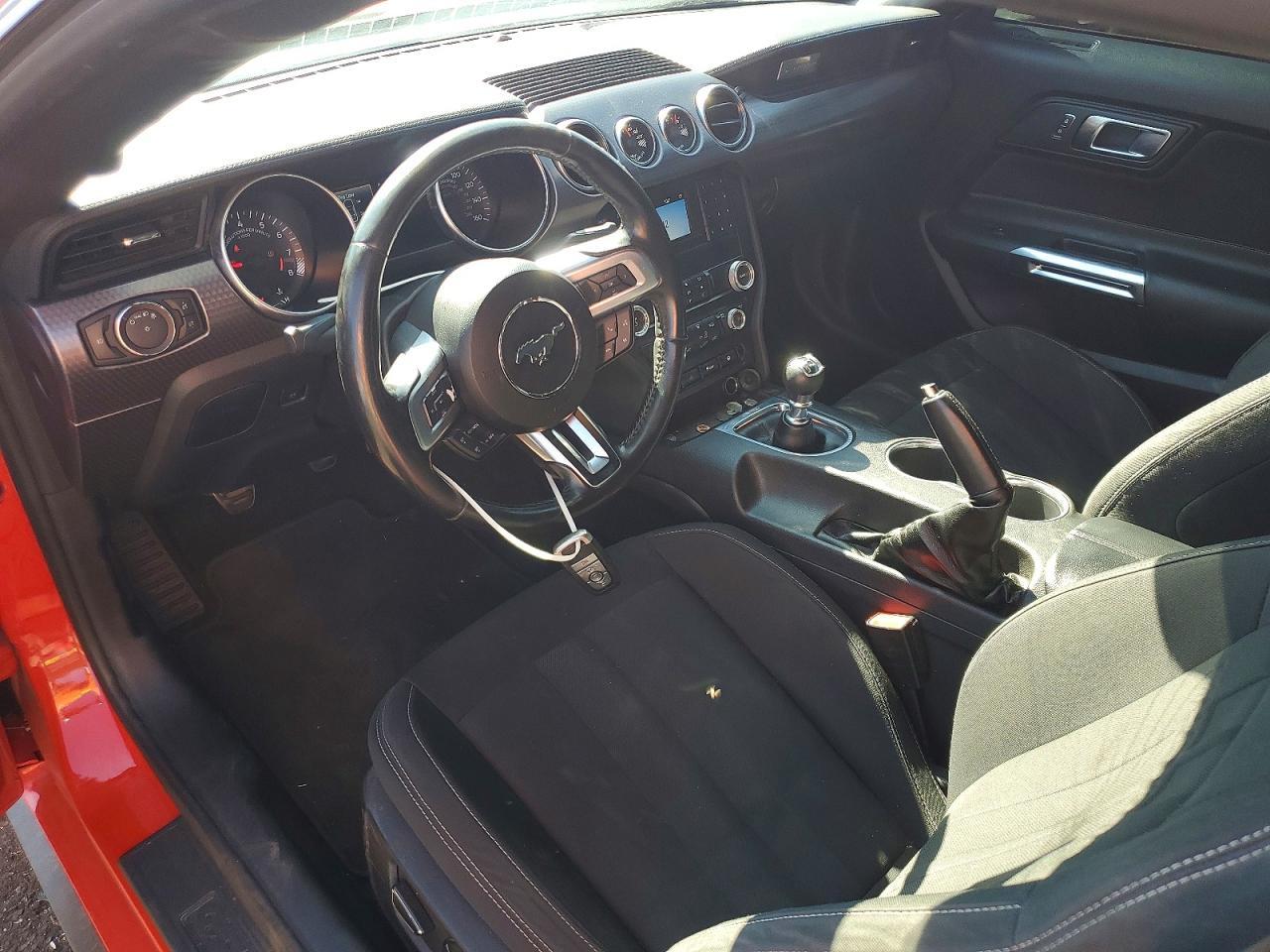 2019 Ford Mustang Gt - zdjęcie 8