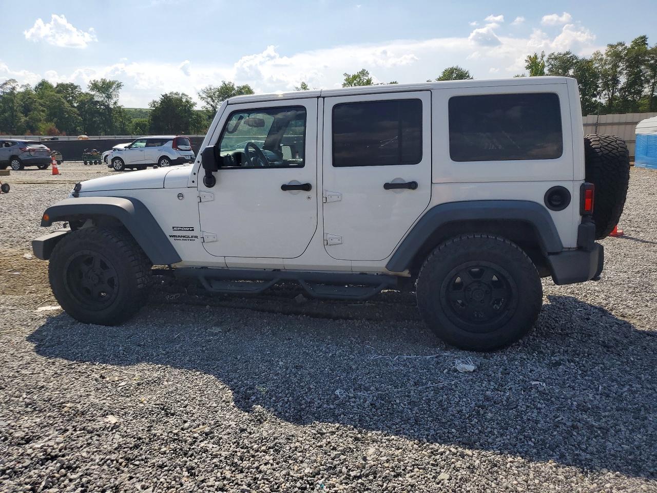 2013 Jeep Wrangler - zdjęcie 2