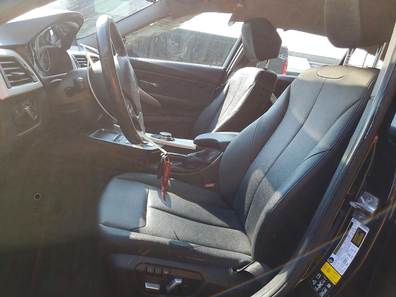 2016 BMW Seria 3 320i - zdjęcie 7