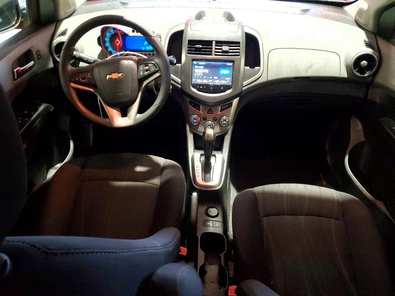 2014 Chevrolet Sonic Lt - zdjęcie 8