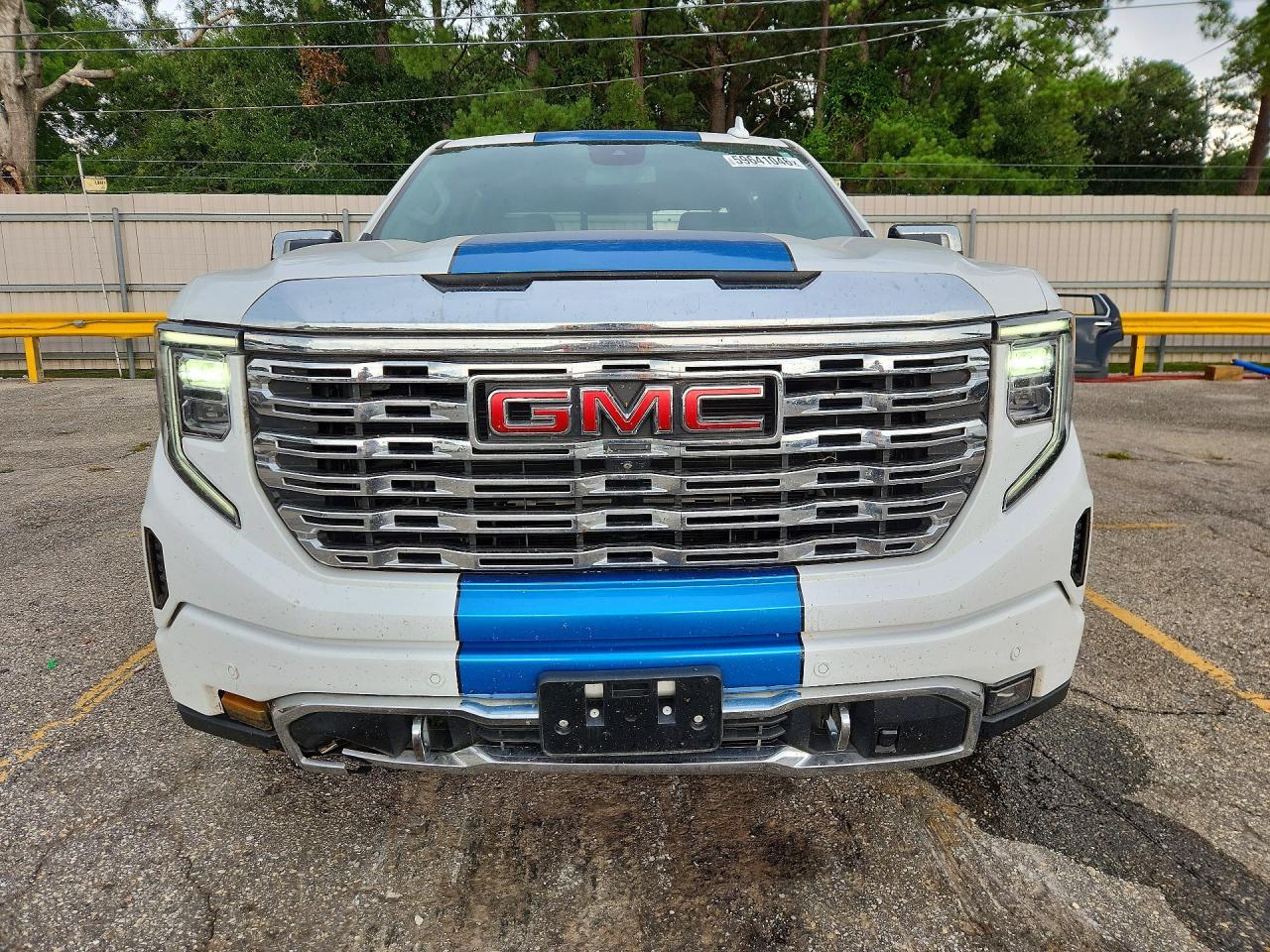 2023 GMC Sierra K1500 Denali - zdjęcie 5