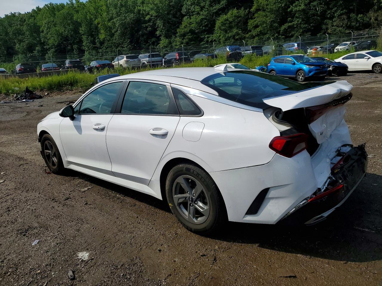 2022 Kia K5 - zdjęcie 2