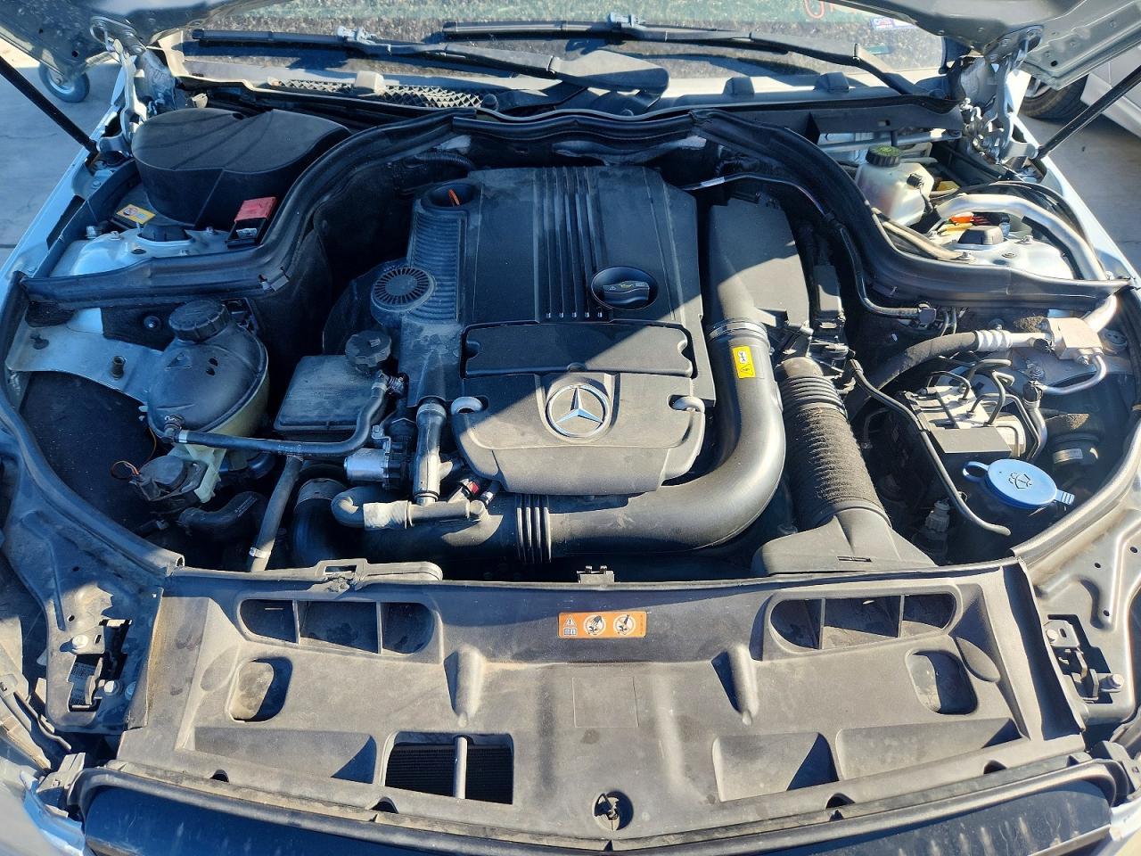 2013 Mercedes-Benz C 250 - zdjęcie 11