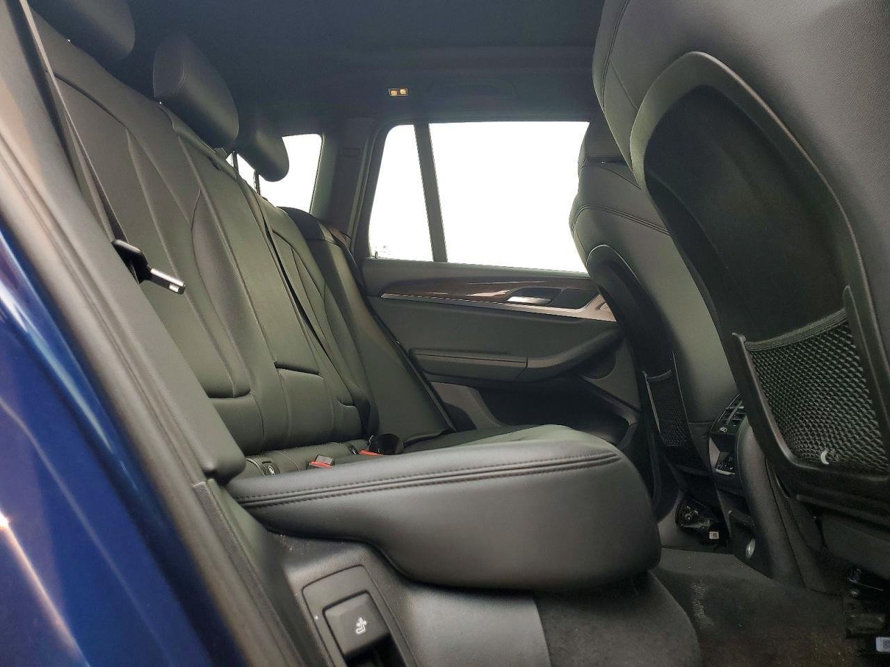 2018 BMW X3 xDrive30I - zdjęcie 11