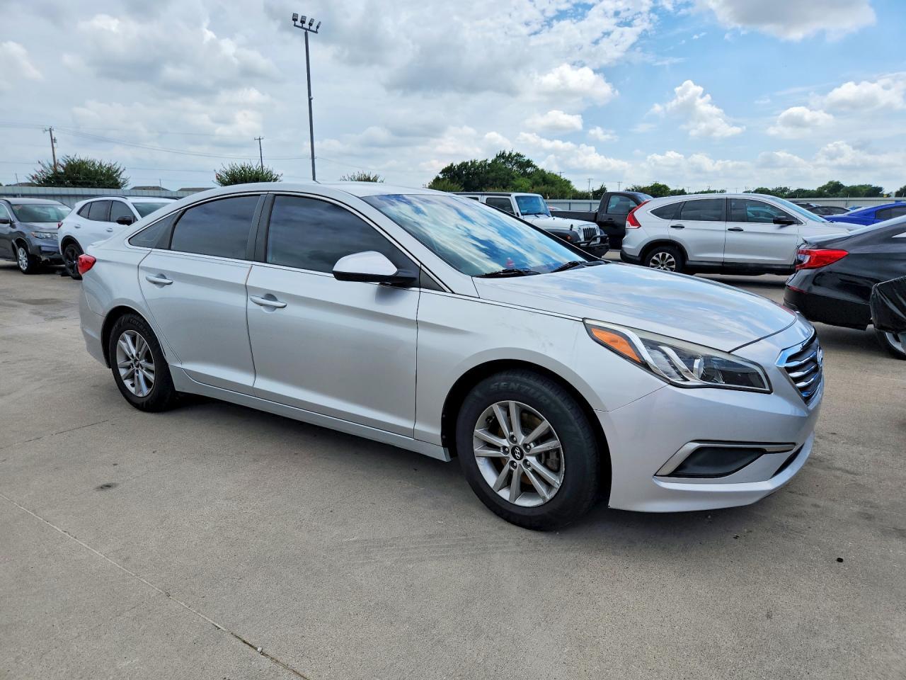 2017 Hyundai Sonata Se - zdjęcie 4