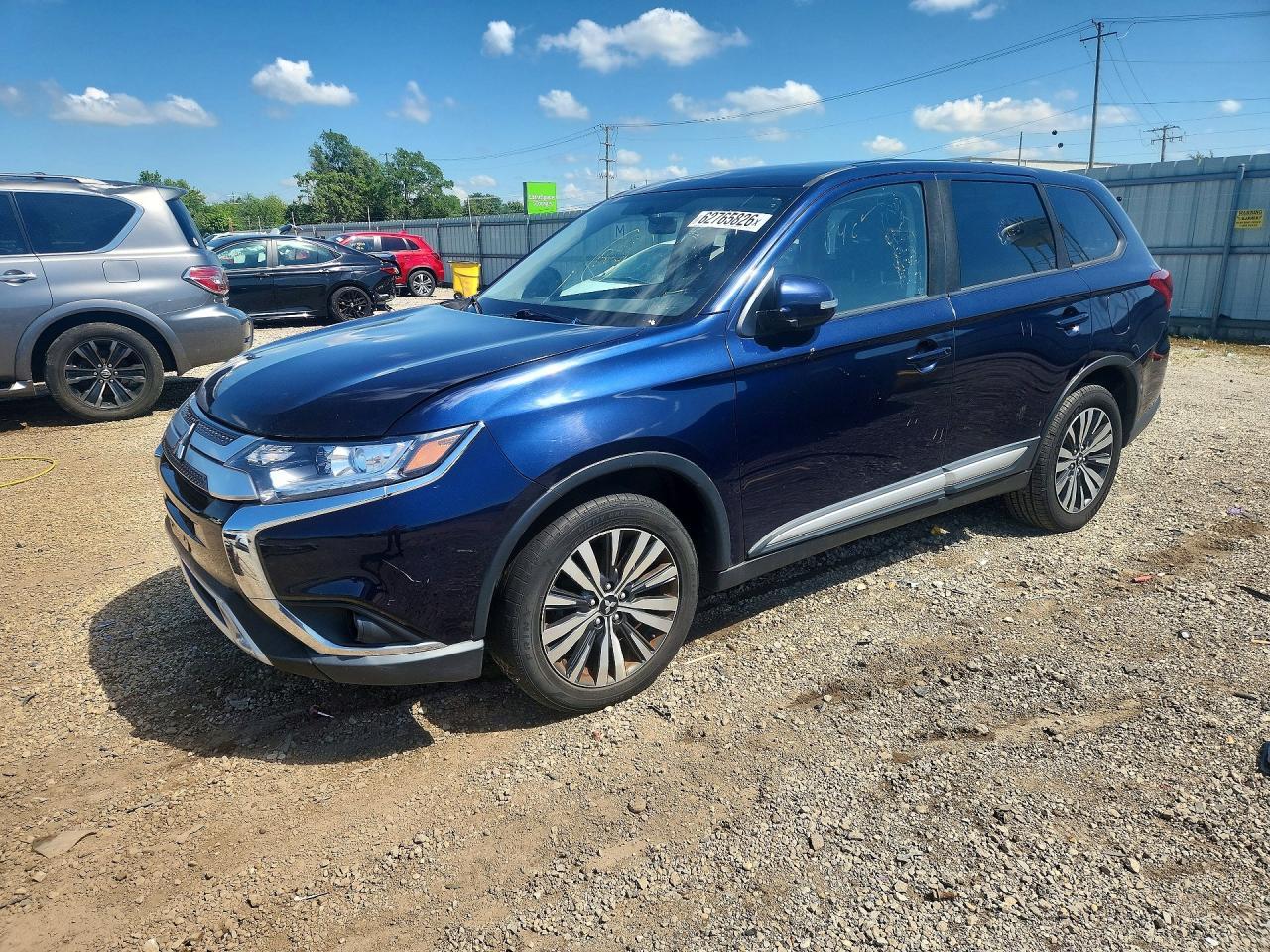 2019 Mitsubishi Outlander Se - zdjęcie główne
