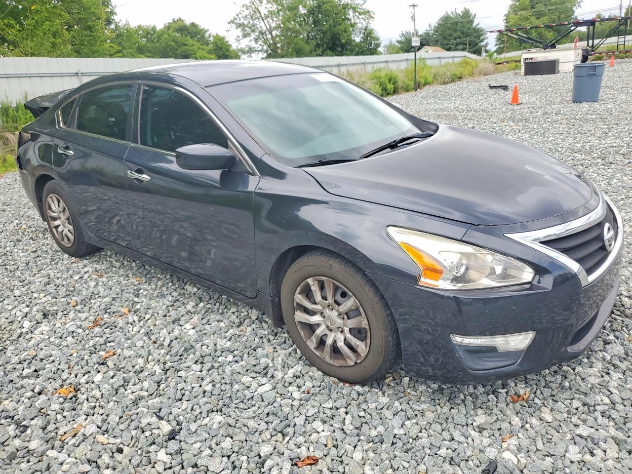 2015 Nissan Altima 2.5 S - zdjęcie 4