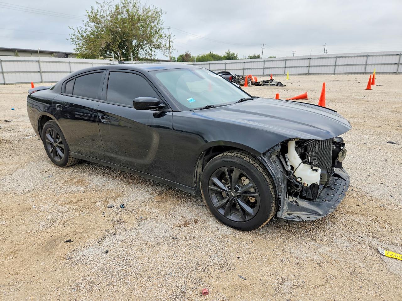 2023 Dodge Charger Sxt - zdjęcie 4
