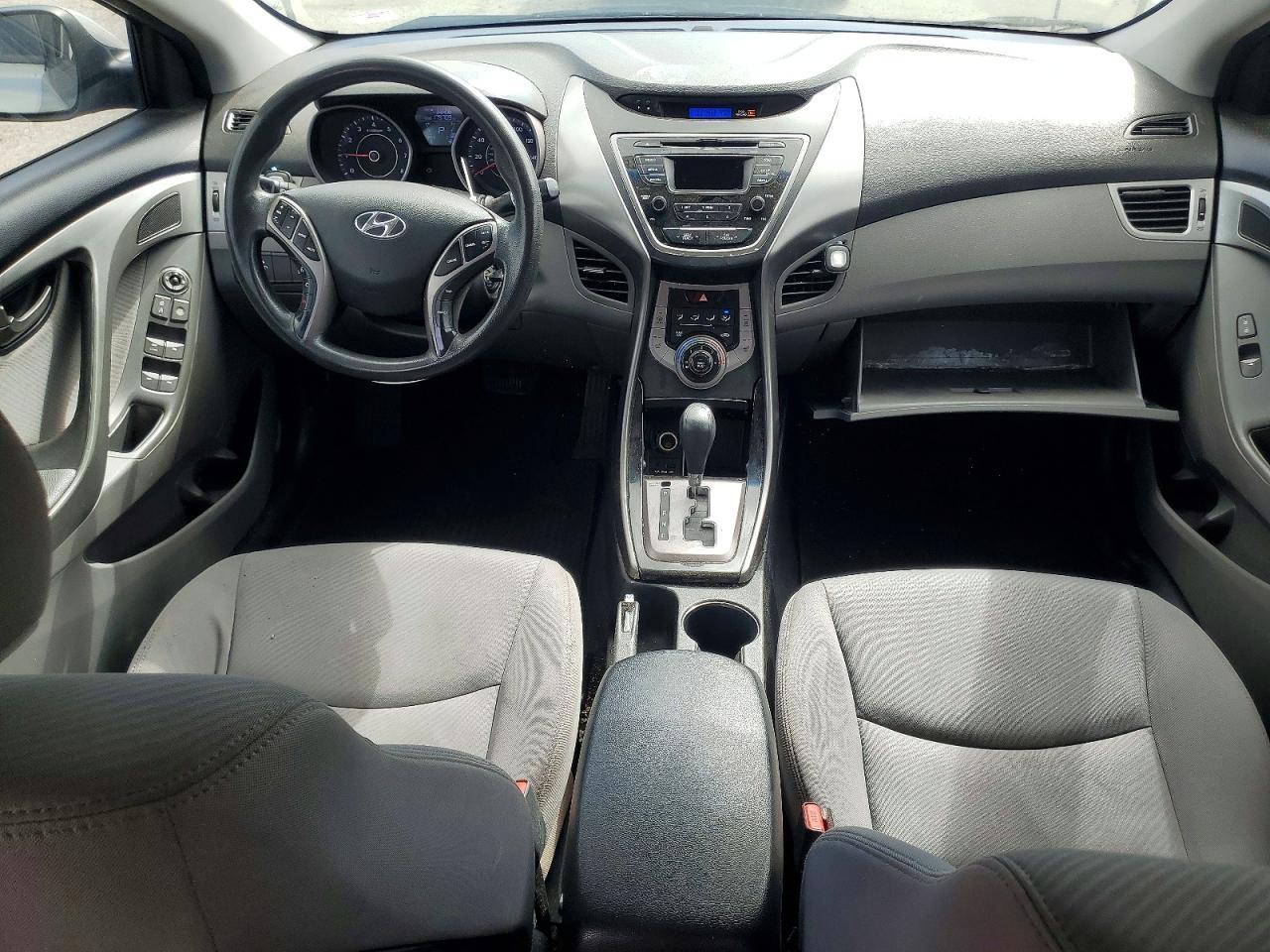 2013 Hyundai Elantra Gls - zdjęcie 8