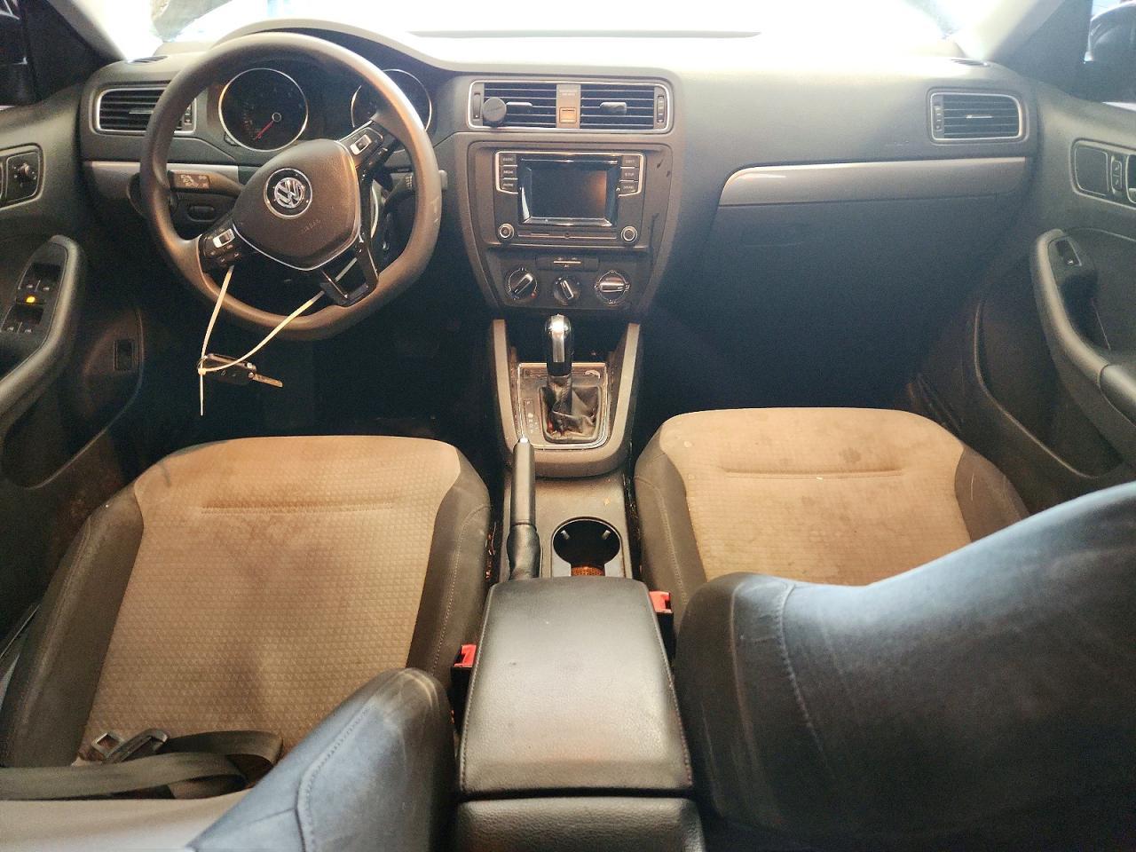 2017 Volkswagen Jetta S - zdjęcie 8