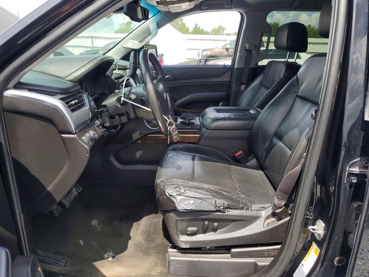2016 Chevrolet Tahoe C1500 Lt - zdjęcie 7
