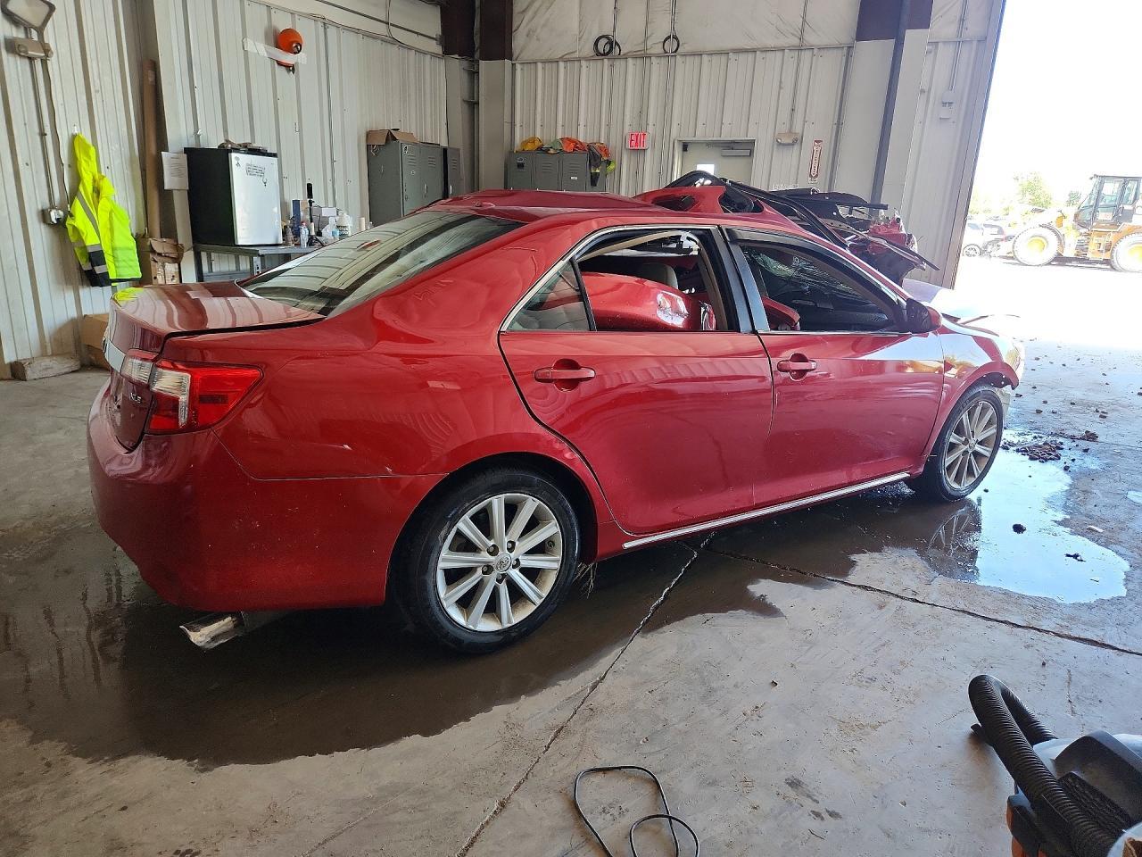 2013 Toyota Camry Xle - zdjęcie 3