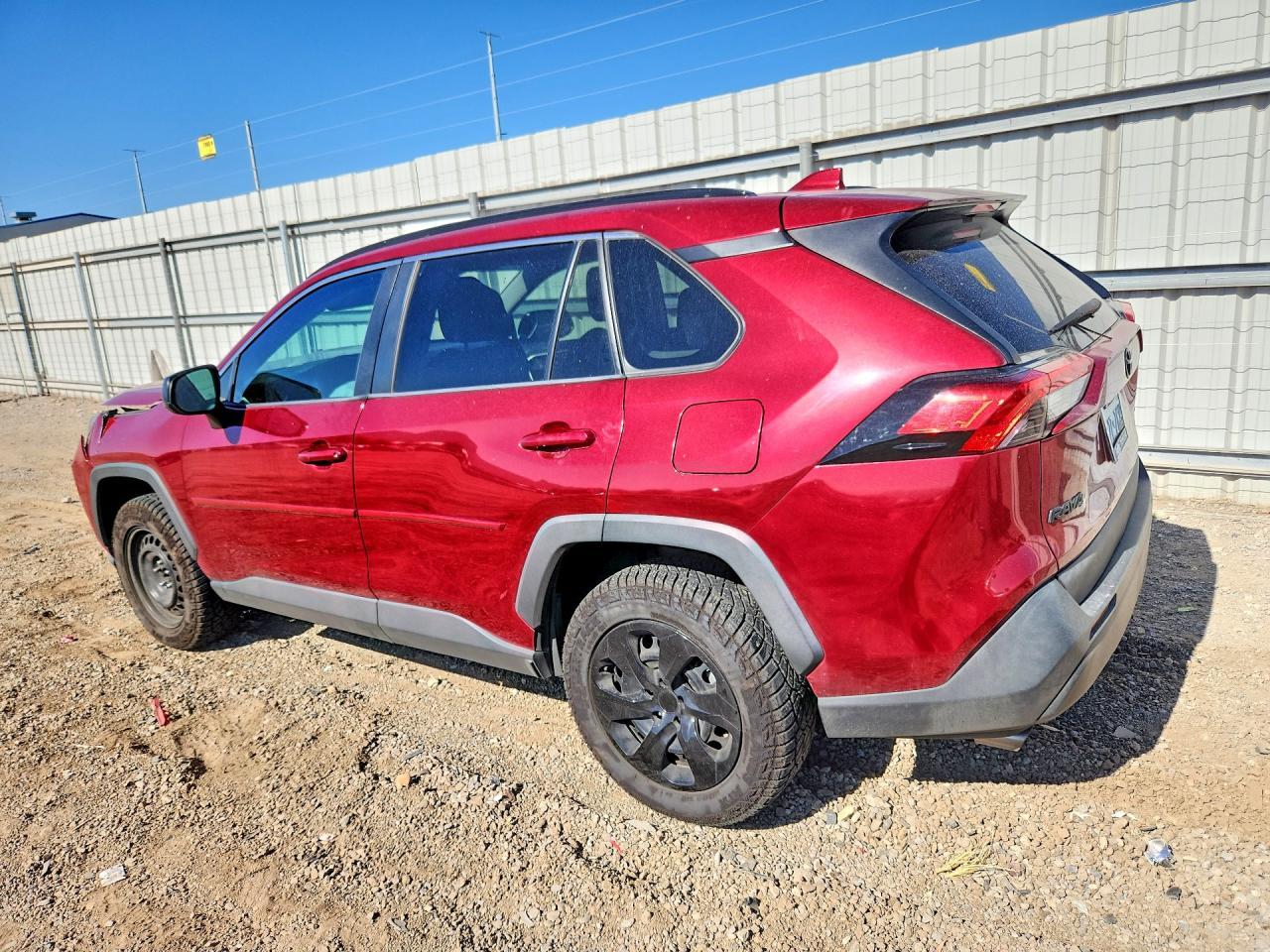 2020 Toyota Rav4 Le - zdjęcie 2