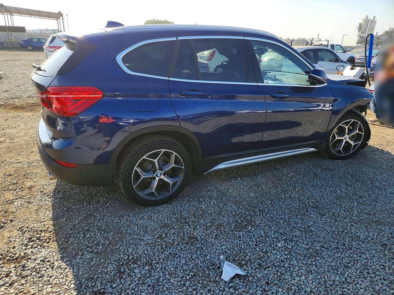 2019 BMW X1 xDrive28I - zdjęcie 3