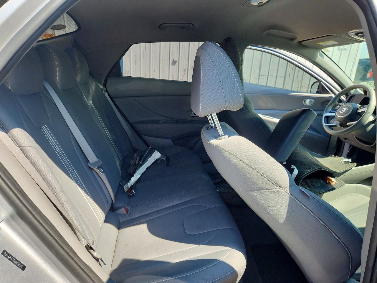 2021 Hyundai Elantra Sel - zdjęcie 10