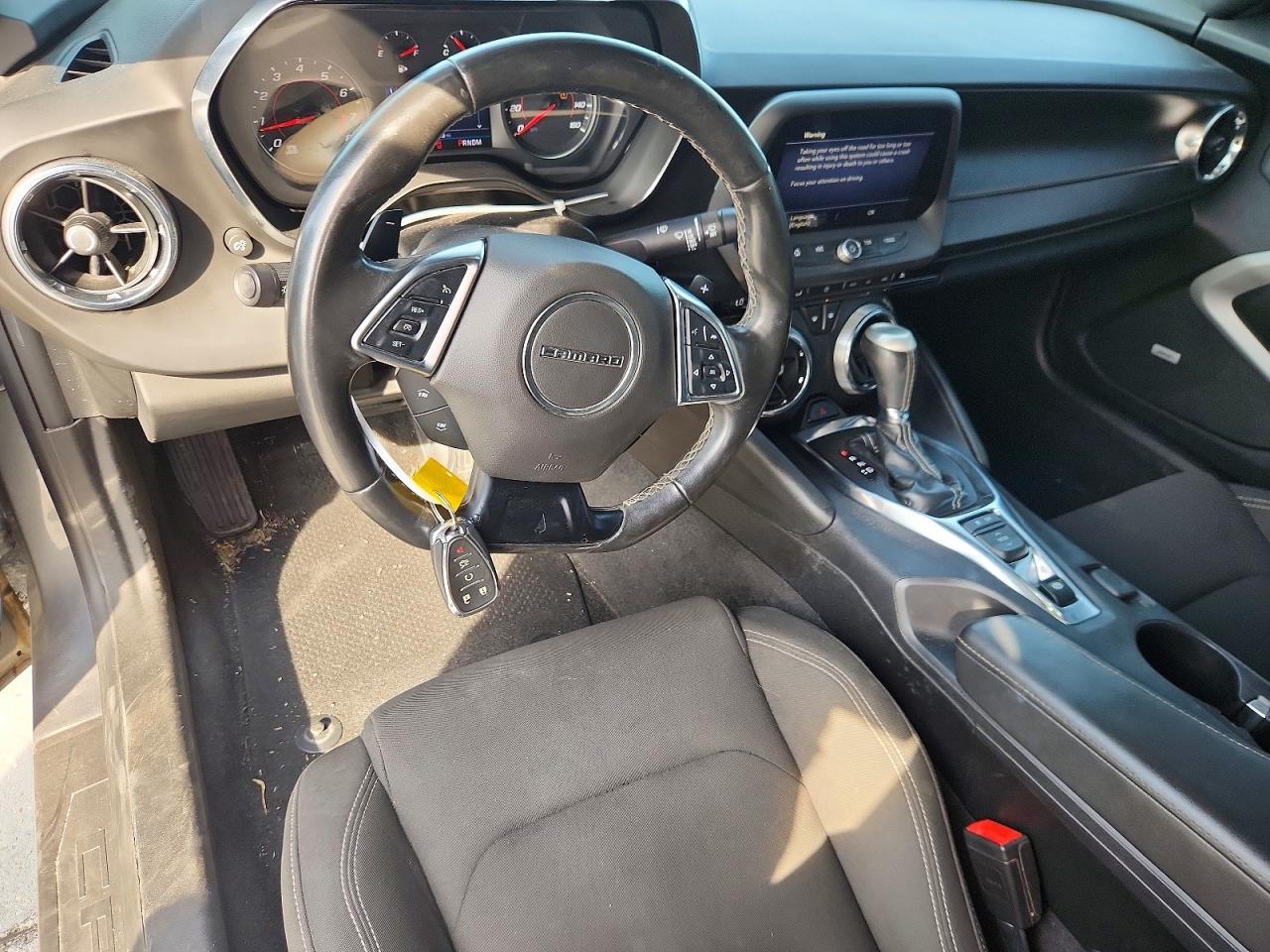 2020 Chevrolet Camaro Ls - zdjęcie 8