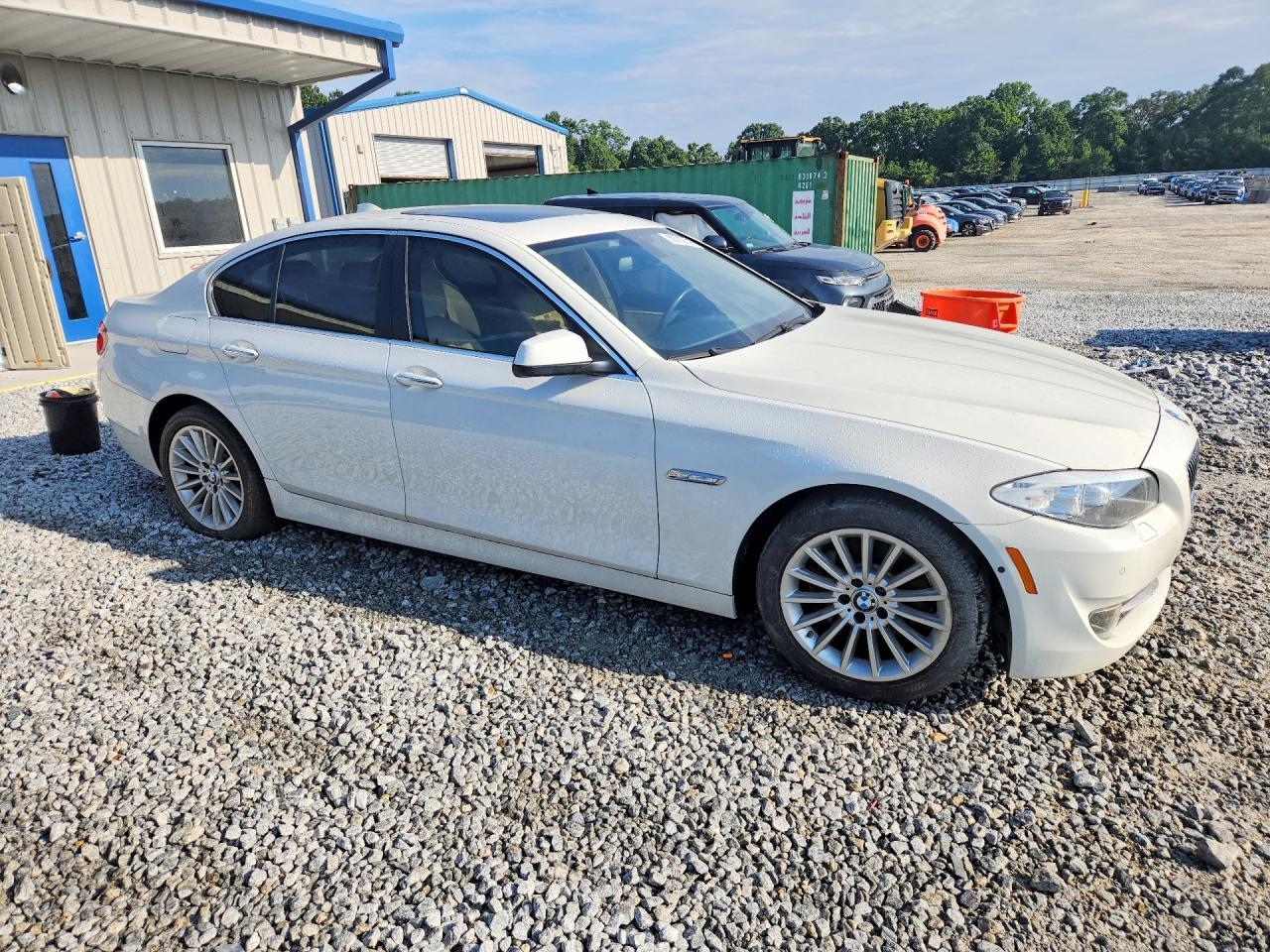 2013 BMW Seria 5 535i - zdjęcie 4