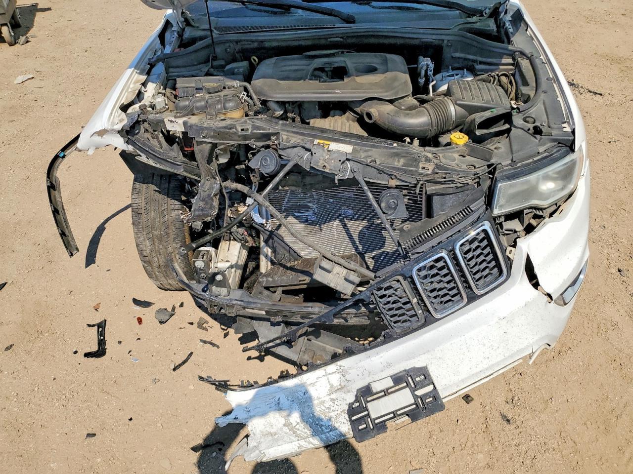 2017 Jeep Grand Cherokee Limited - zdjęcie 11