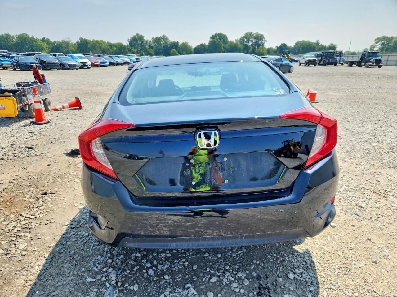 2017 Honda Civic Lx - zdjęcie 4