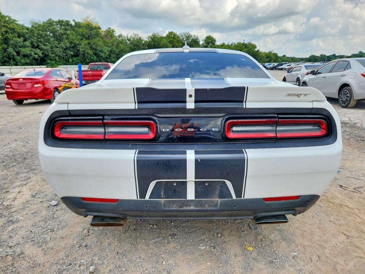 2015 Dodge Challenger Srt 392 - zdjęcie 6
