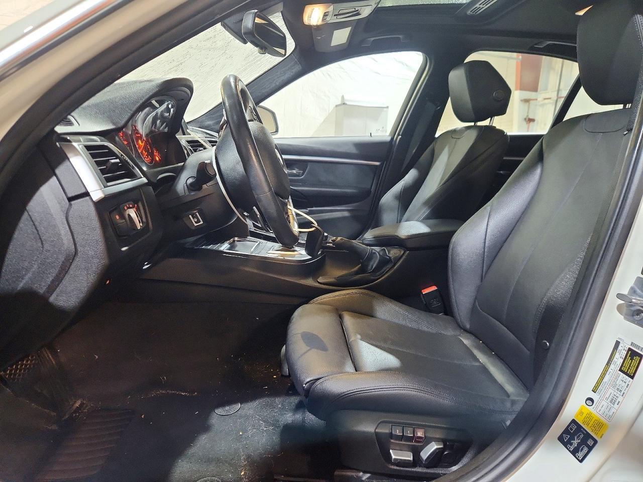 2018 BMW 330 Xi - zdjęcie 7